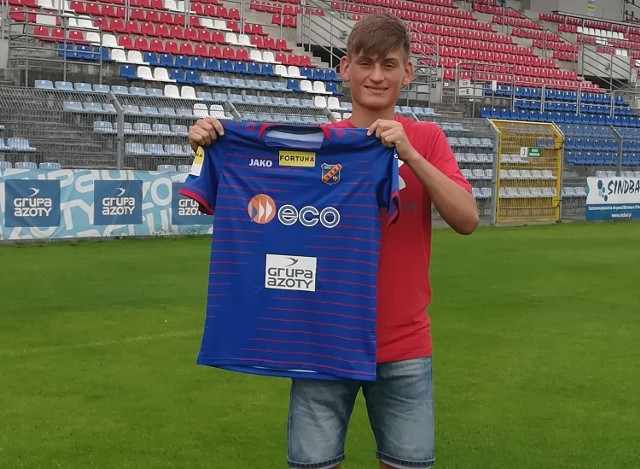 Kacper Kaczka podpisał już profesjonalną umowę z Odrą Opole, która obowiązuje do 2021 roku.