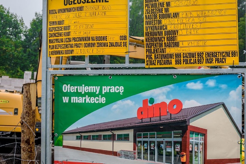 Wałbrzych: Przy ulicy Orkana na Poniatowie powstaje market (ZDJĘCIA)