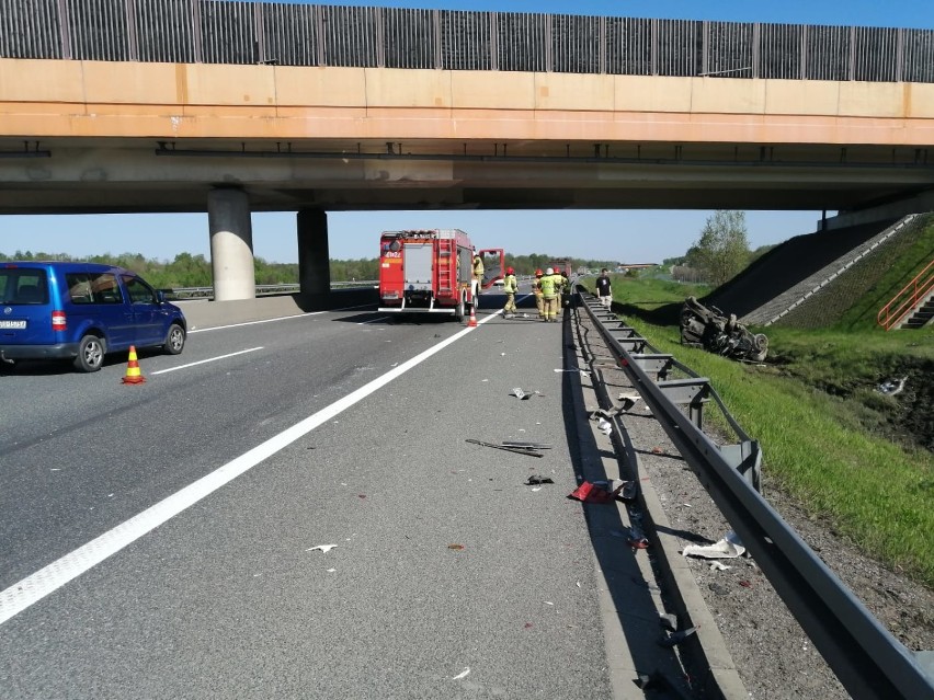 Wypadek na autostradzie A4 w Borku koło Bochni. Samochód...