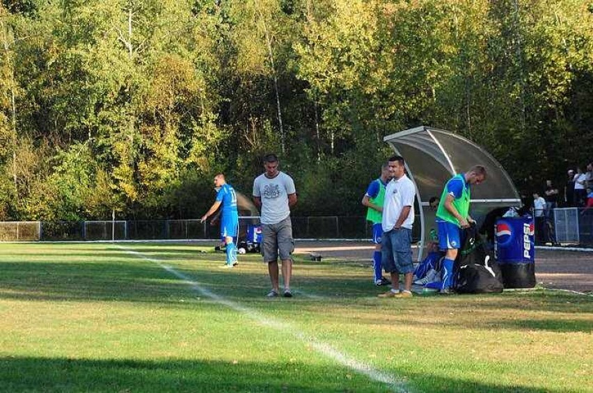 Przeciszovia Przeciszów : Hutnik Nowa Huta 3:1