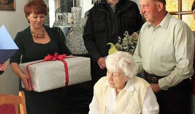 W październiku pani Łucja Szyperska z Miastowic, najstarsza mieszkanka powiatu, skończy 105 lat