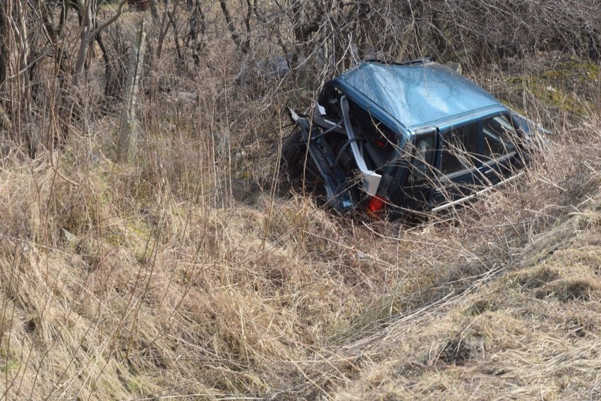 Wypadek na ul. Powstańców Wielkopolskich. Sprawca uciekł z miejsca zdarzenia