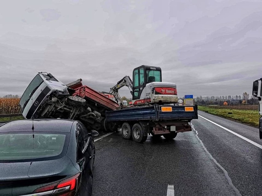 Wypadek na A4 spowodował na obwodnicy Krakowa wielki korek