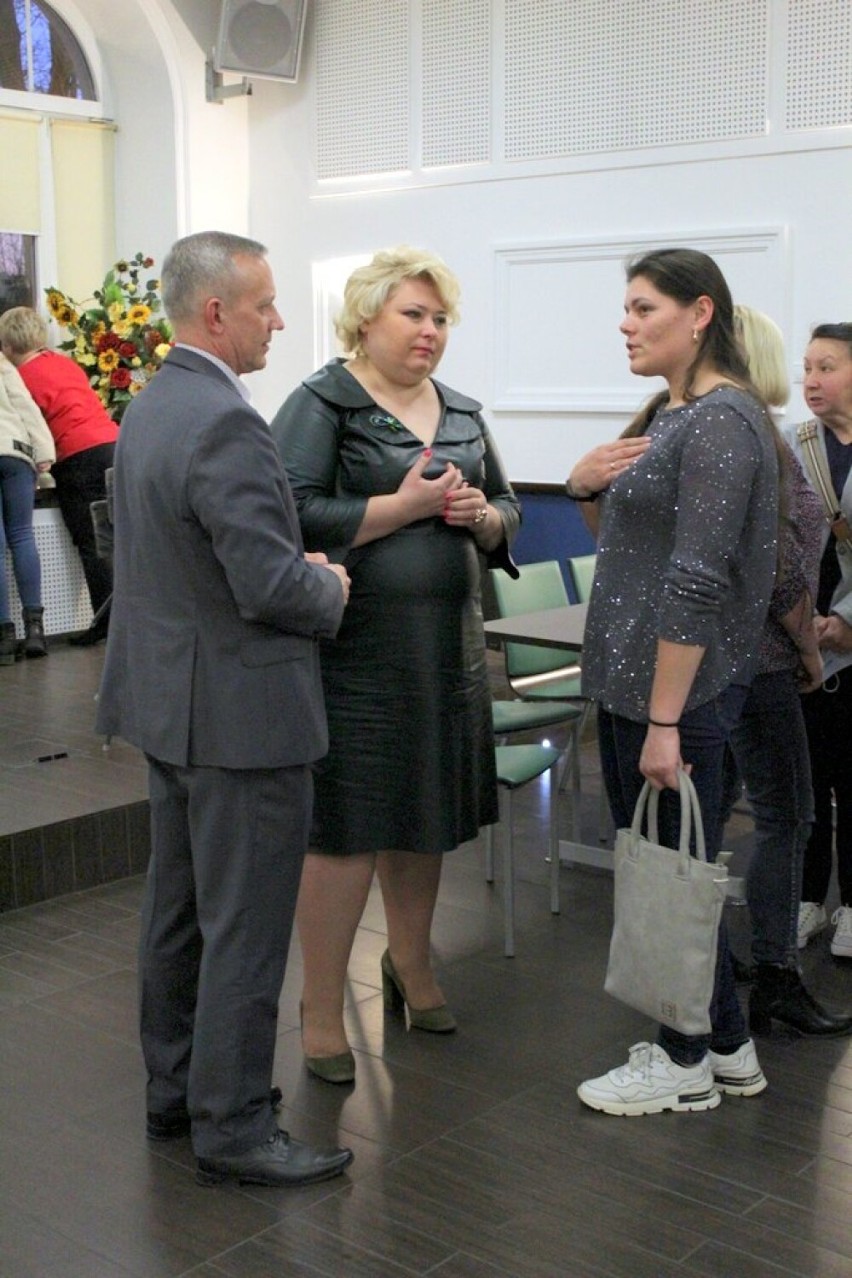 Uchodźcy z Ukrainy przebywający na Sokólszczyźnie spotkali się z burmistrz Sokółki  