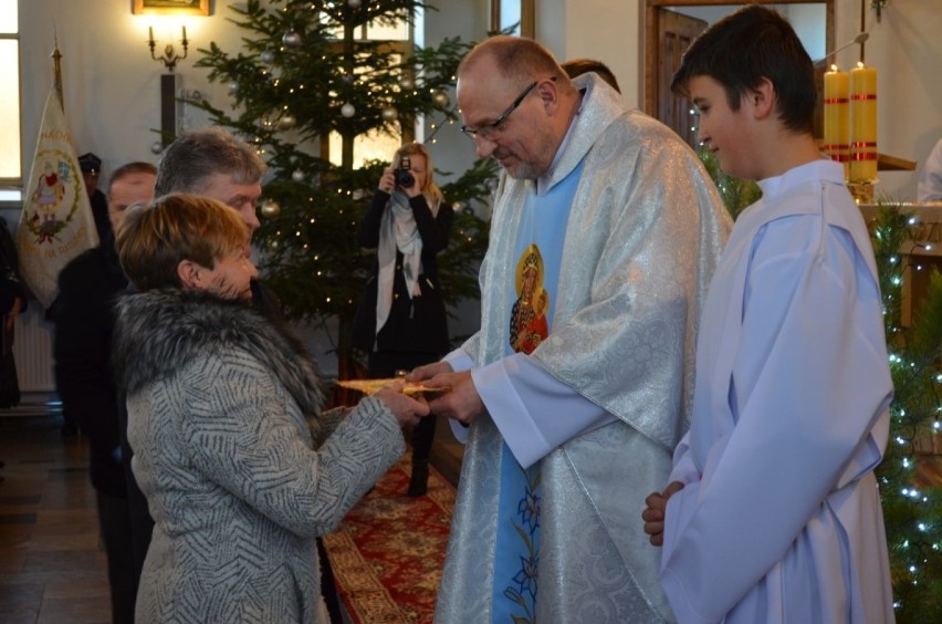 Rocznica pacyfikacji wsi Szczecyn i Borów. Mieszkańcy uczcili pamięć ofiar. Zobacz zdjęcia z uroczystości