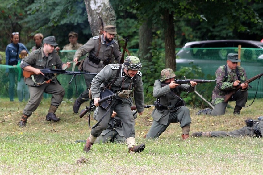 "Powstanie Warszawskie - Godzina W" Inscenizacja historyczna w Jastrowiu