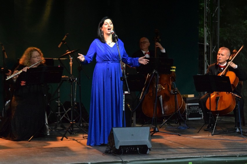 Strauss Ensemble zagrał koncert w ogrodzie Domu Środowisk Twórczych w Kielcach. Zobacz zdjęcia i wideo  