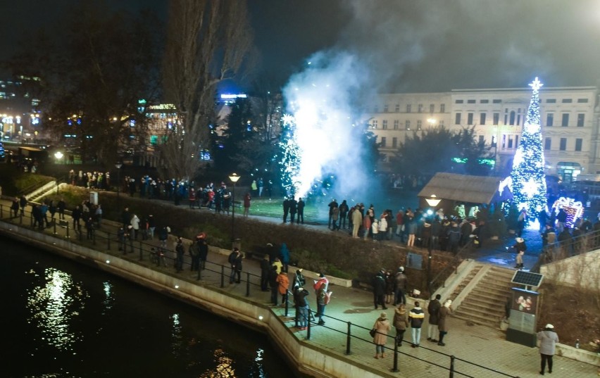 W połowie grudnia rząd zapowiedział wprowadzenie godziny...