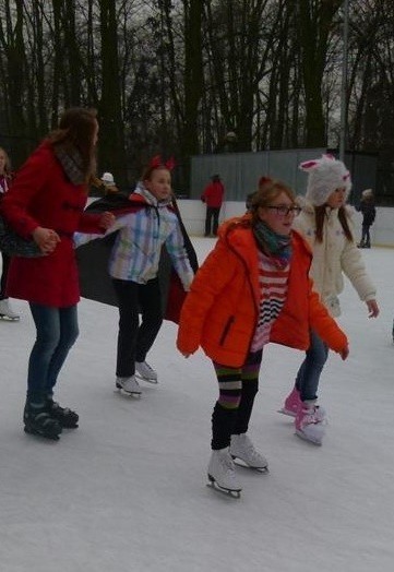 Bal przebierańców na piotrkowskim lodowisku [ZDJĘCIA]