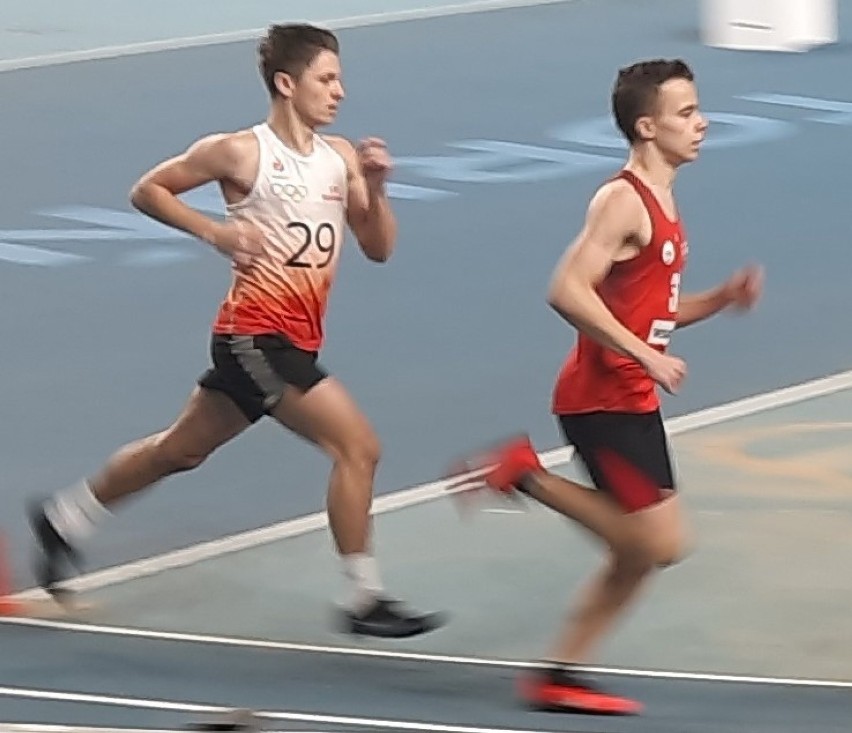 „Życiówki” koluszkowskich biegaczy w ogólnopolskich zawodach U18-U20 w Toruniu