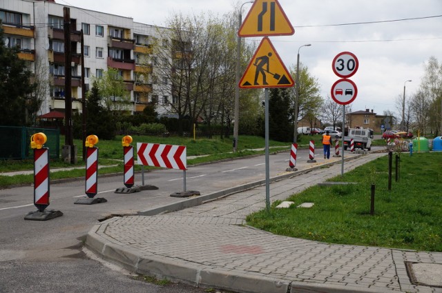 Miasto wybuduje boczną drogę ulicy Leszka
