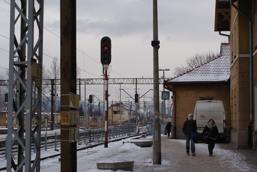 Pociągi nowej spółki Koleje Śląskie jeżdżą na Żywiecczyźnie z opóźnieniami! Prezes tłumaczy dlaczego