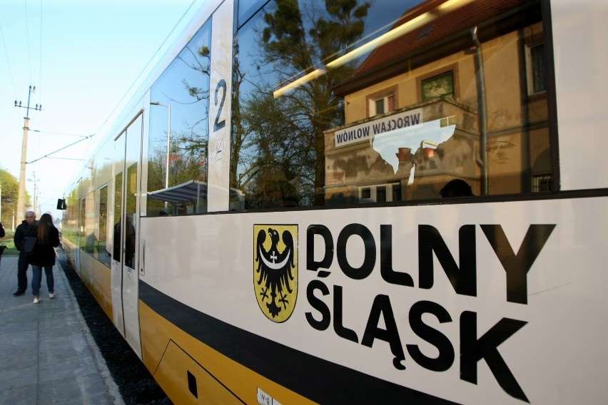 D6 Wrocław Gł. – Wałbrzych – Jelenia Góra – Szklarska Poręba...