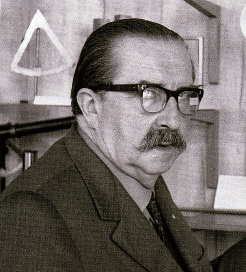 Tadeusz Konrad Przypkowski (urodzony 12 lipca 1905 w...