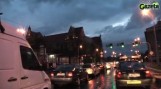 Przejedź się ulicami Wrocławia po deszczu (FILM)
