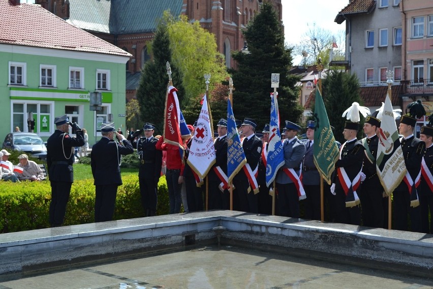KP PSP w Turku: Strażacy uczcili Dzień Flagi