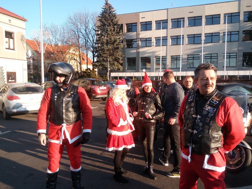 "Sieradzanie" pomagają dzieciom z Godynic, Tomisławic i...