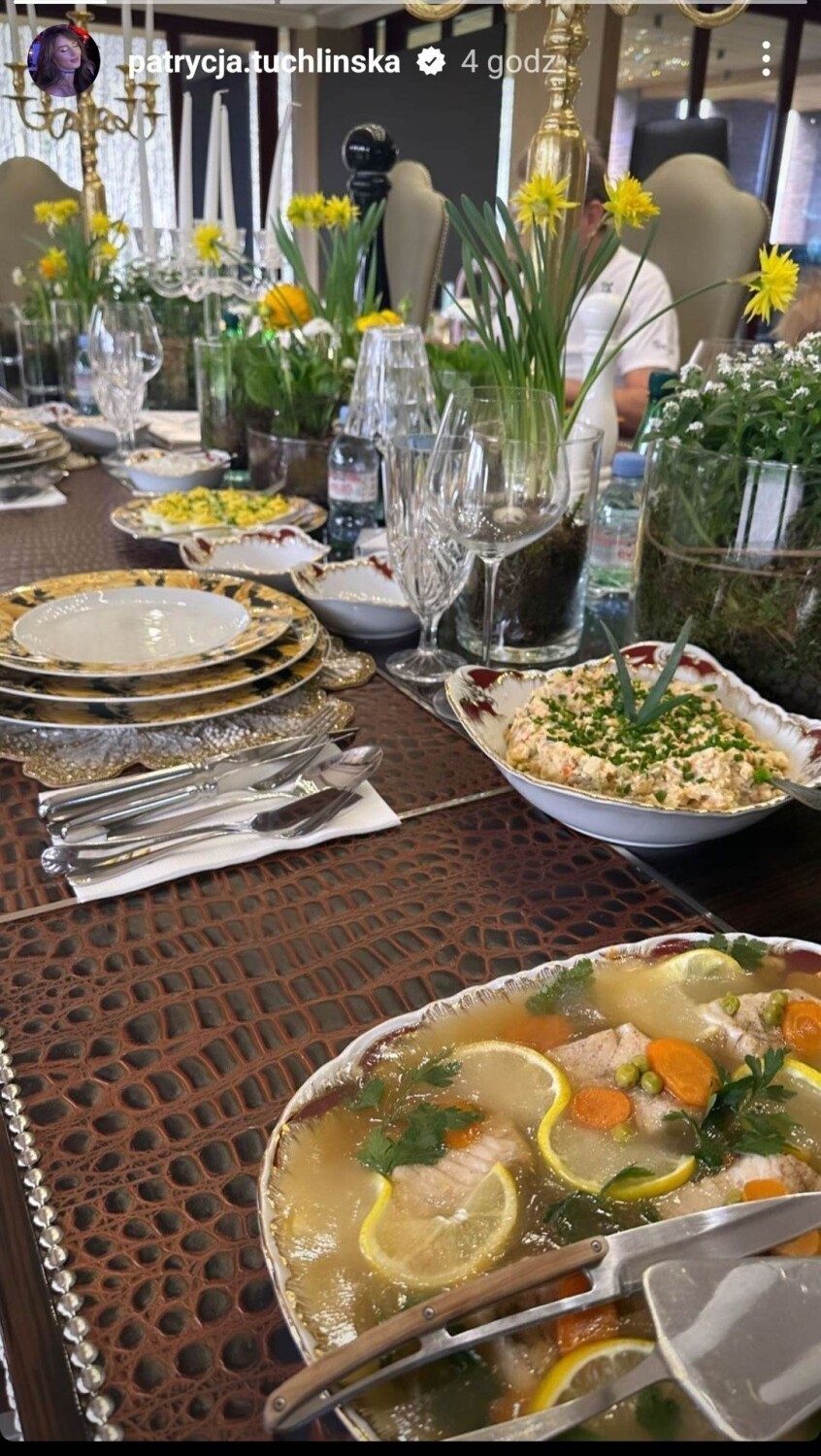 Patrycja Tuchlińska tak udekorowała stół na Wielkanoc. Są  owoce morza. Ukochana Józefa Wojciechowskiego ceni sobie luksus