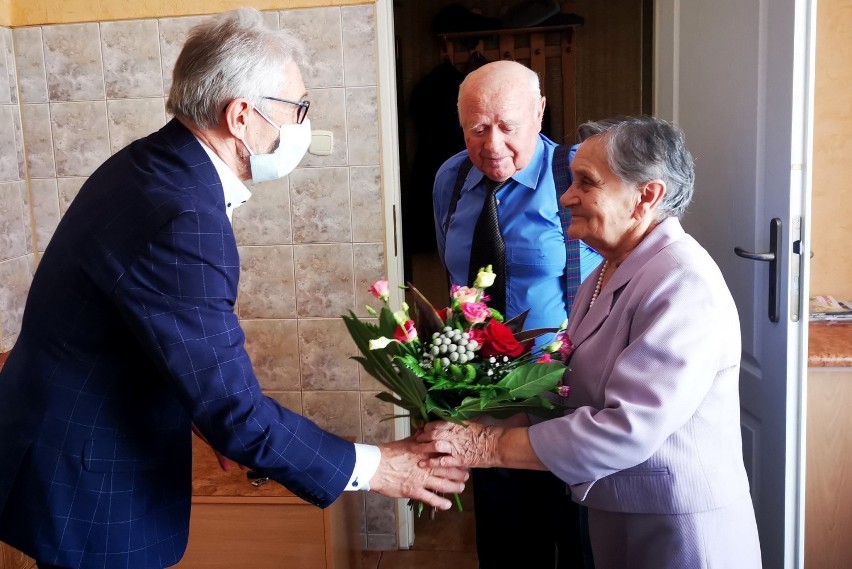 Gmina Skoki. Pani Anna i pan Stanisław z Glinna świętują 60-lecie ślubu 