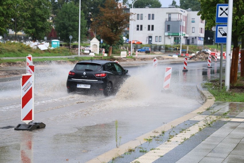 Zobacz zdjęcia z zalanych Kielc.
