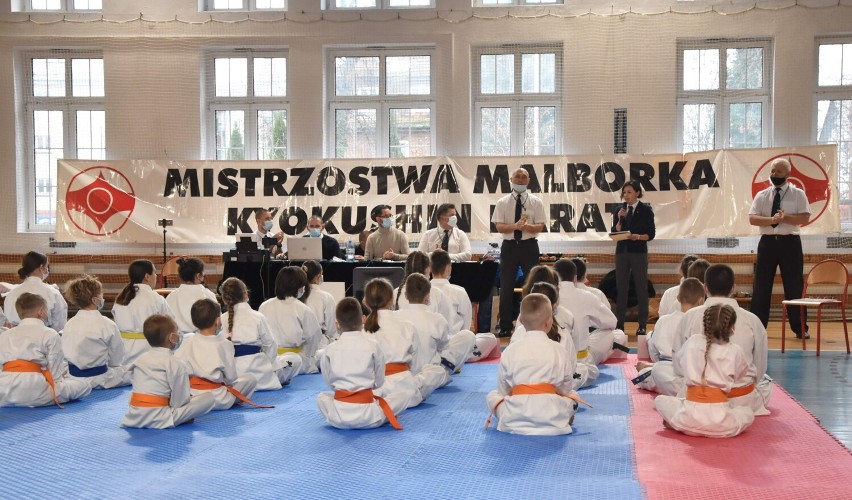 Sztum-Malbork. Mistrzostwa w karate utrudnione przez pandemię. Rywalizowali zawodnicy z sześciu sekcji malborskiego klubu