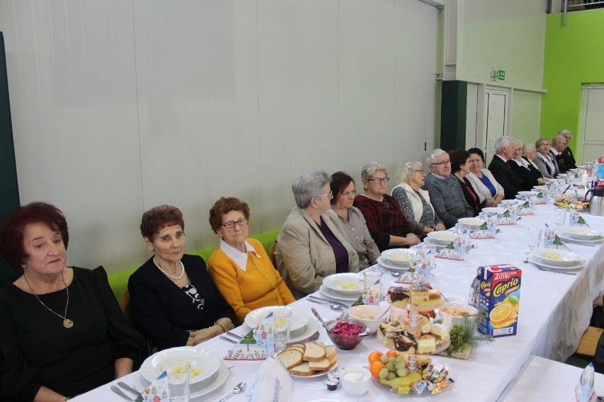 Spotkanie wigilijne 2019 mieszkańców gminy Bobrowniki [zdjęcia]