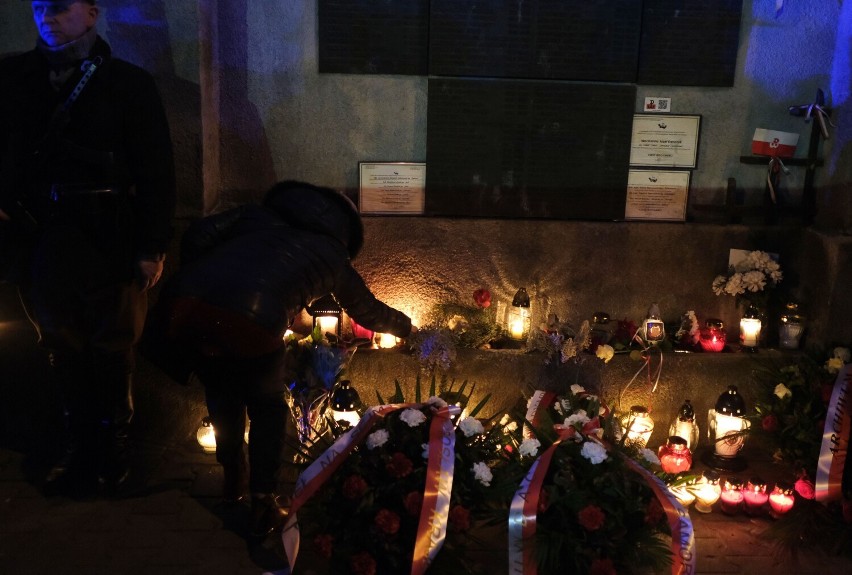 Narodowy Dzień Pamięci Żołnierzy Wyklętych. Marsz "Warszawa Wyklętym" przeszedł ulicami stolicy