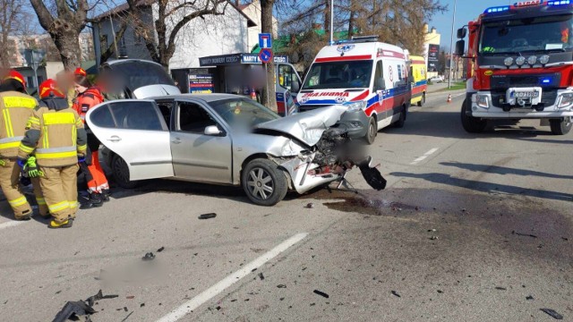 Na czas prowadzonych działań na ulicy Szujskiego kierowców czekała utrudnienia w ruchu