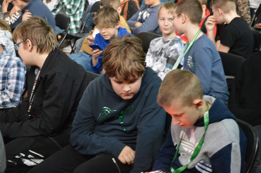 Uczniowie Szkoły Podstawowej nr 1 w Skierniewicach przypomnieli tradycje wielkanocne