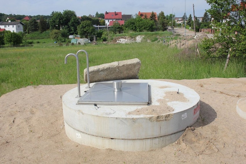 Kanalizacja deszczowa i miejsce do wędkowania przy Pułaskiego