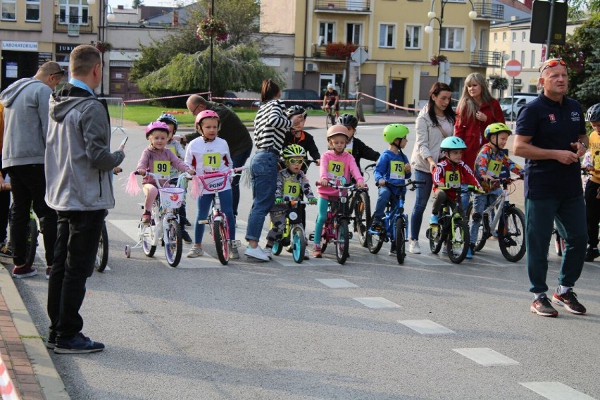 Wyścig kolarski przedszkolaków w Wieluniu ZDJĘCIA