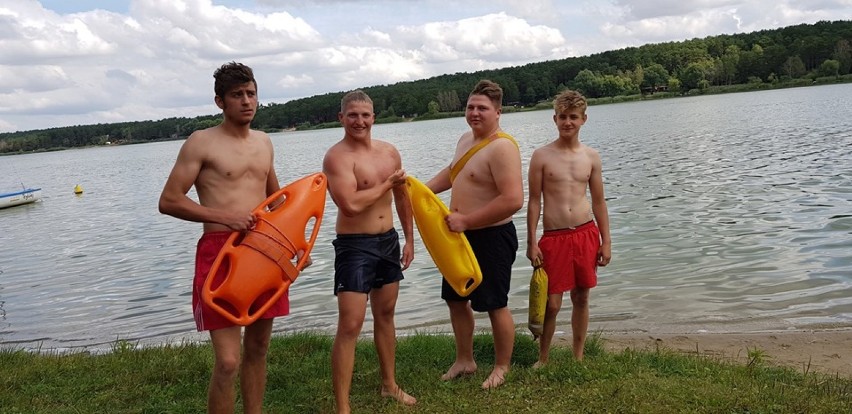Obóz szkoleniowy młodych ratowników wodnych w Rogoźnie