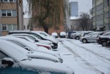 W Kaliszu spadł pierwszy śnieg. Tak wygląda delikatna biała pokrywa na osiedlu Serbinów ZDJĘCIA
