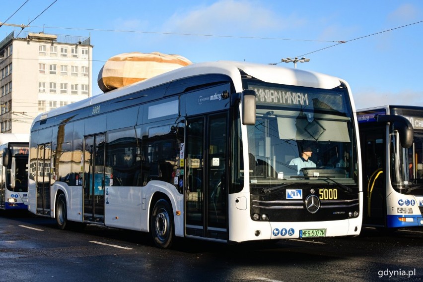 Elektryczne autobusy Mercedesa wyjadą na ulice Gdyni. Miasto ogłasza zakup