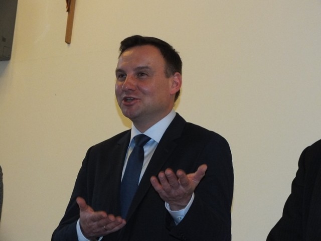 Andrzej Duda w Bełchatowie spotkał się z samorządowcami z PiS w Sali Herbowej Urzędu Miasta.