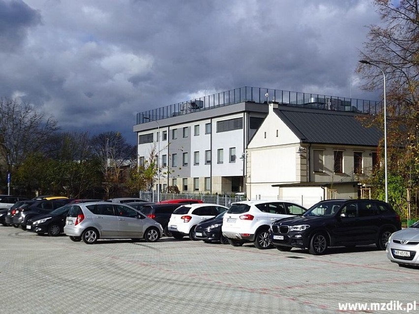Ulice Piwna i Zgodna na Starym Mieście w Radomiu gotowe. Powstały też nowe parkingi. Zobacz zdjęcia 