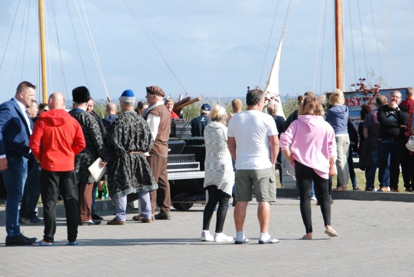 Zwycięstwo polskiej floty na Zalewie Wiślanym. Inscenizacja historyczna w Kątach Rybackich 