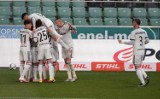 Ekstraklasa. Legia pokonała Podbeskidzie, które spadło do I ligi. Piast stracił miejsce w europejskich pucharach na rzecz Śląska