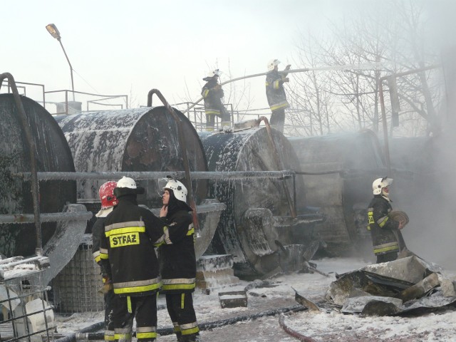 Strażacy walczyli z pożarem od godz. 14.05