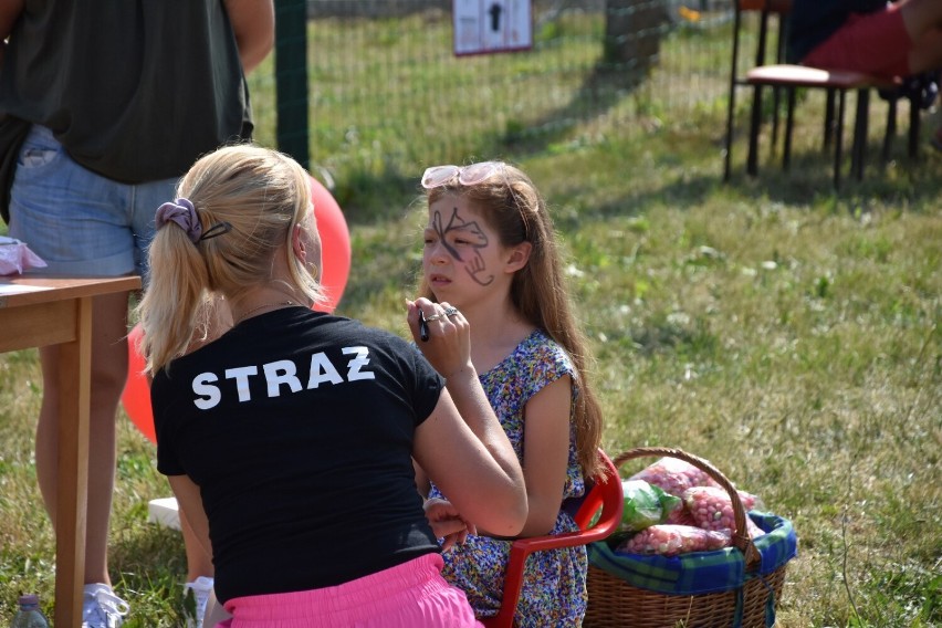 Dużą popularnością cieszyły się bańki i malowanie twarzy.