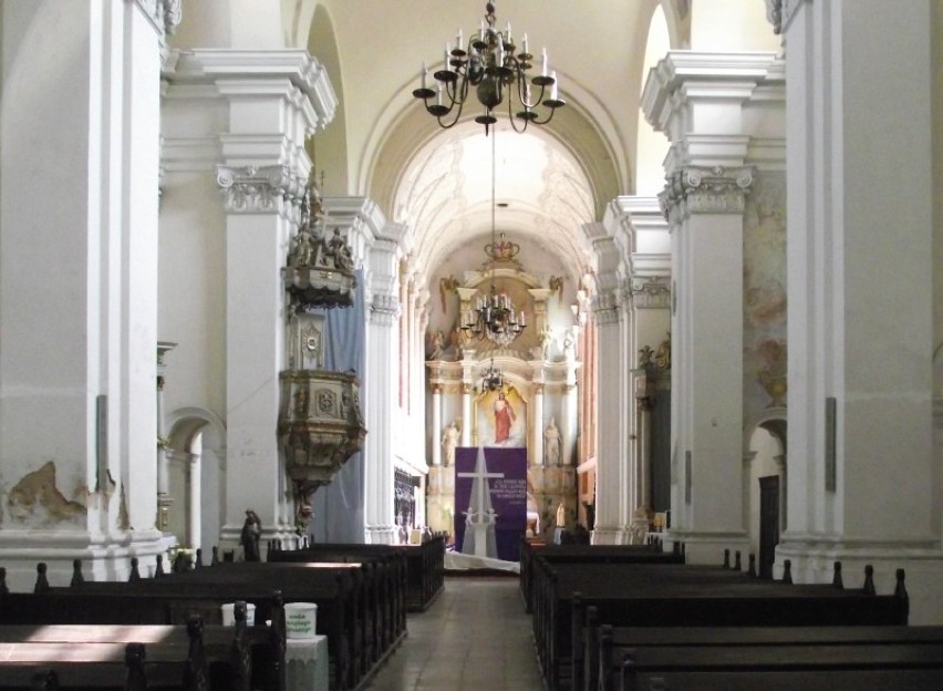 Oszczędne i skromne tak w kolorach jak w formie - takie są...