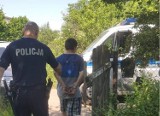 Myszków: Policja zatrzymała mężczyznę, który poderżnął psu gardło [DRASTYCZNE ZDJĘCIA] 23-latek jest podejrzany o bestialskie zabicie psa