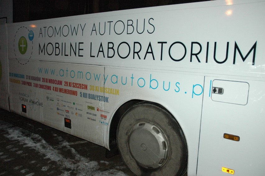 Atomowy autobus zawitał do Choczewa