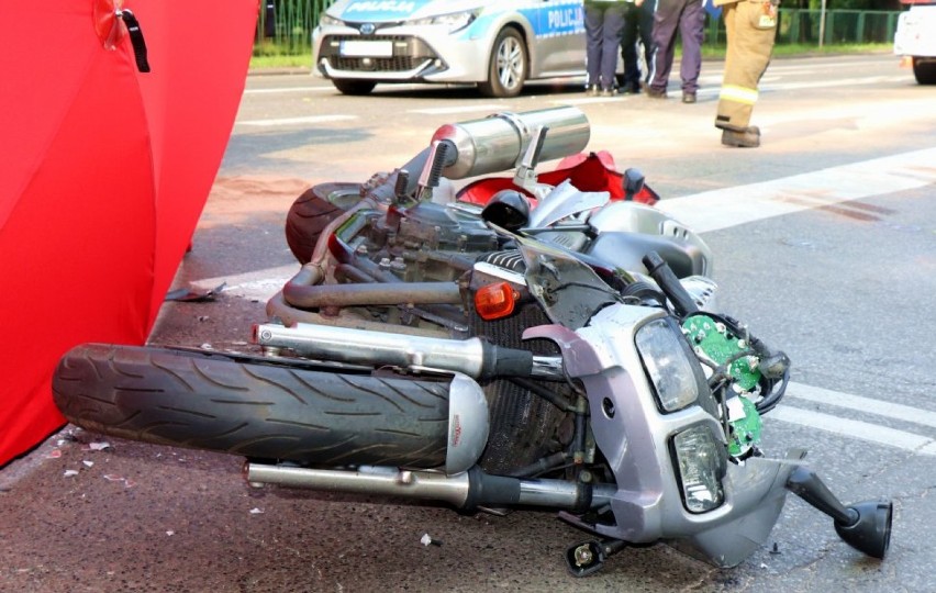 Tragiczny wypadek w Bytomiu. Kierowca audi nie ustąpił pierwszeństwa, 31-letnia motocyklistka z Katowic nie żyje