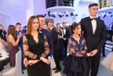 Studniówka 2019 maturzystów z "Mechanika". Impreza po raz pierwszy poza murami szkoły