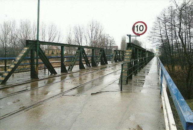 Most drogowo-kolejowy w Luboniu - stan obecny