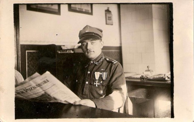 Stanisław Dzierżykraj-Lipowicz pochodził z bardzo patriotycznej i wojskowej rodziny