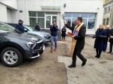 Nowe radiowozy typu SUV dla policji w powiecie piotrkowskim, nieoznakowane pojazdy Kia Sportage trafią do trzech komisariatów. 