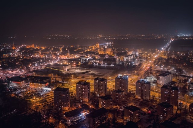 Zobaczcie jak niesamowicie prezentuje się Toruń na zdjęciach z drona. Fotografie publikujemy dzięki uprzejmości Focus Art, Wex Studio oraz Dragon Eye - drone photography. Zobaczcie!