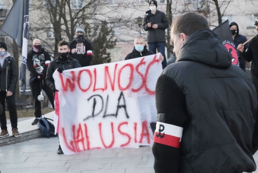 Marsz nacjonalistów w Częstochowie

Zobacz kolejne zdjęcia....